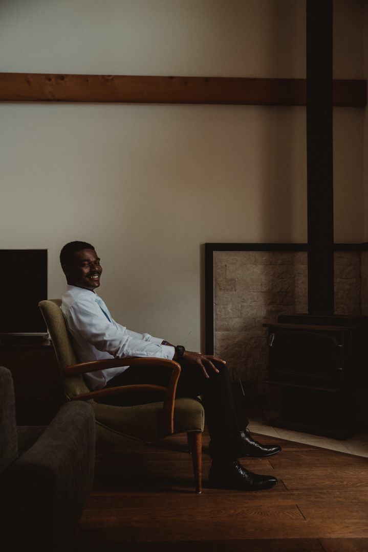 Beautiful elopement in Chiba Japan - Groom waiting