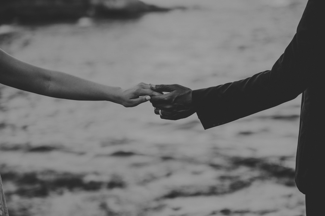 Beautiful elopement in Chiba Japan - Holding hands detail