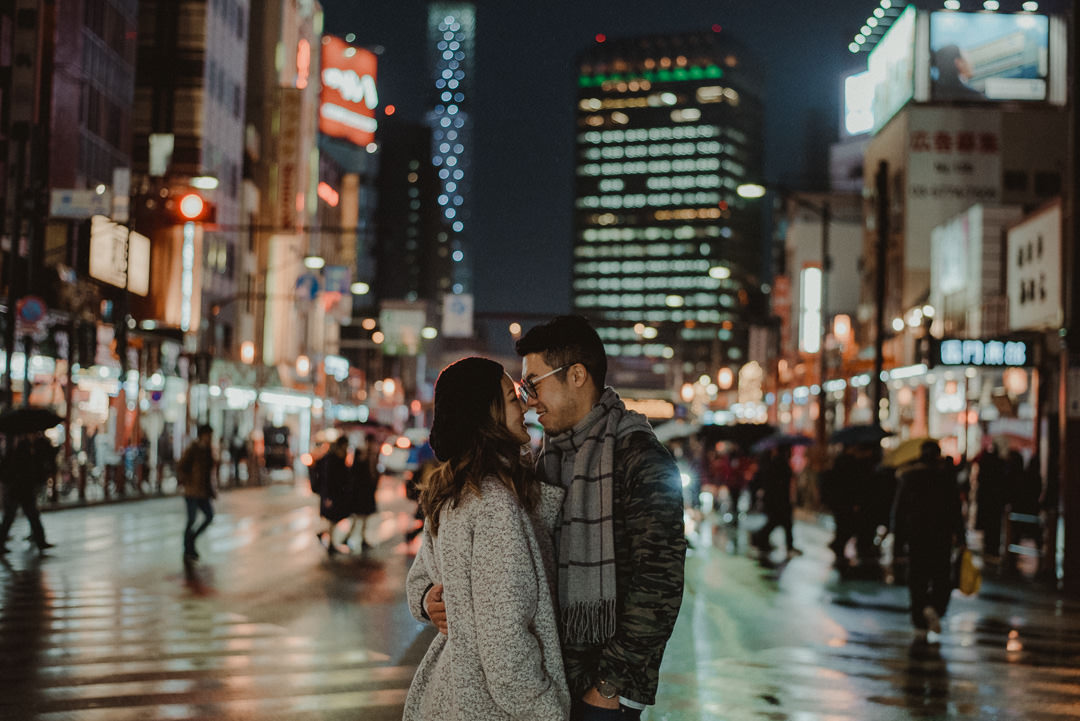 Tokyo engagement photographer Henry Delac Weddings capturing a couple in Asakusa streets