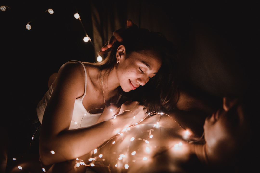 Overland elopement Japan - Enjoying the silent night