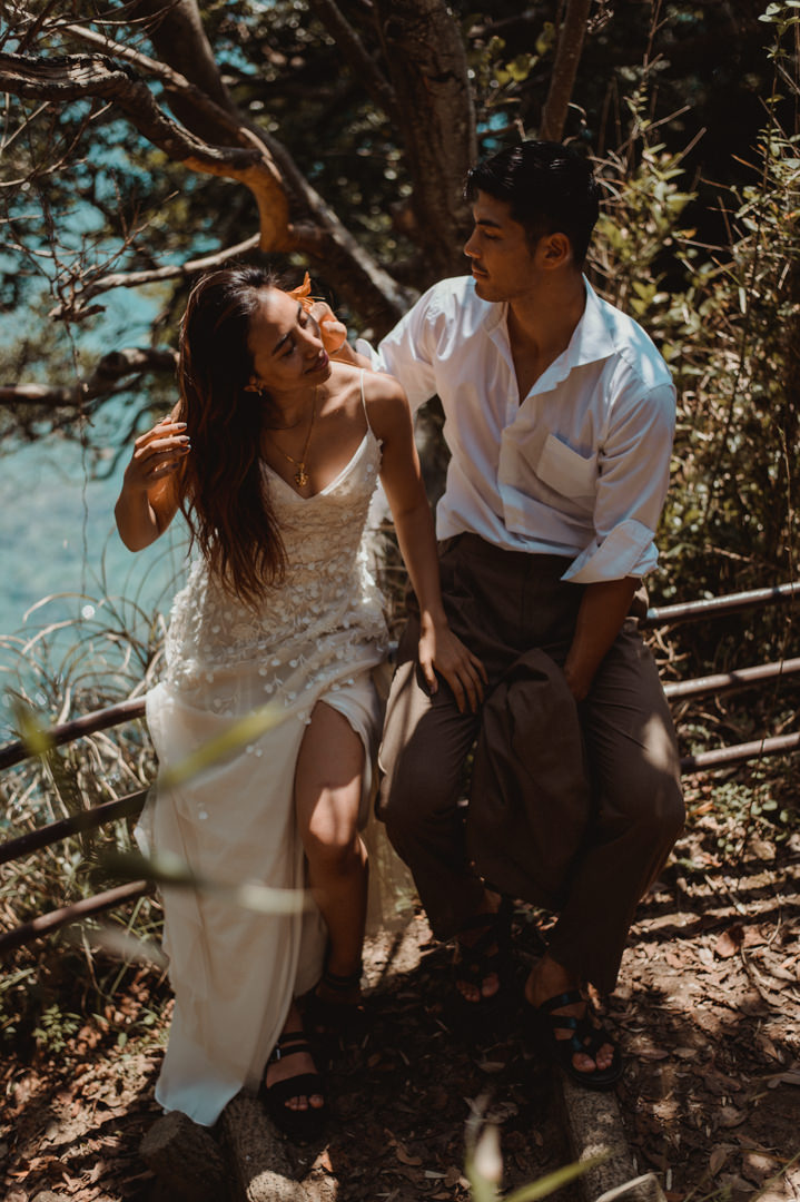 Overland elopement Japan - Gentle touches