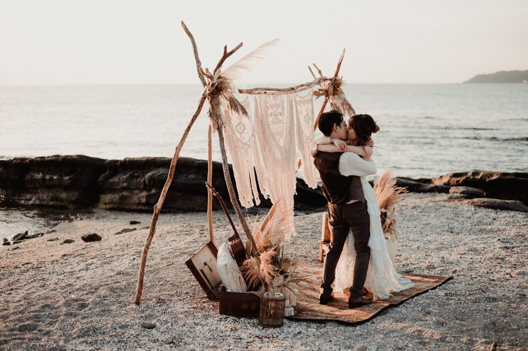 Beutiful hand made tapestry and tipi
