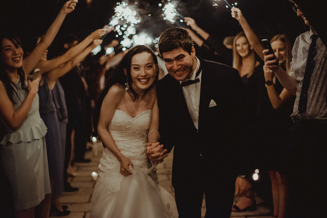 Micro wedding Japan sparkler exit