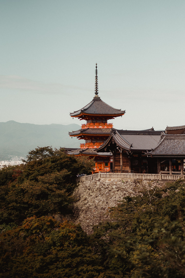 Elope in Kyoto - Famous temple 