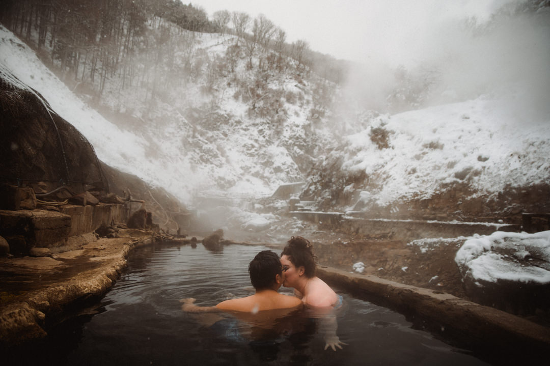 Nagano Ryokan Elopement - onsen with couple kissing
