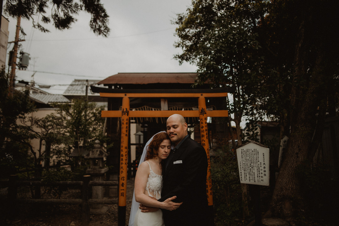 Arashiyama Bamboo Forest Elopement - Tori gate portrait 