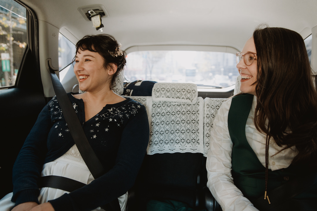 LGBTQ+ Elopement - Kyoto taxi ride