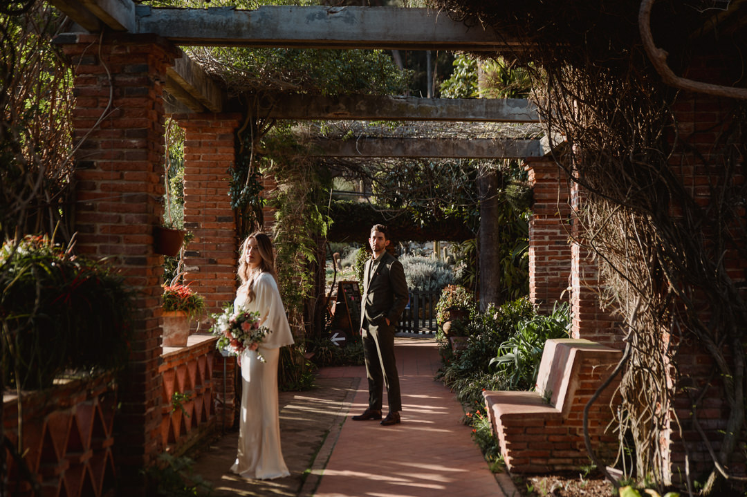 marimurtra elopement - botanical garden 