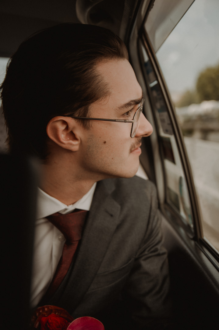 Private Elopement Kyoto - Groom in the taxi