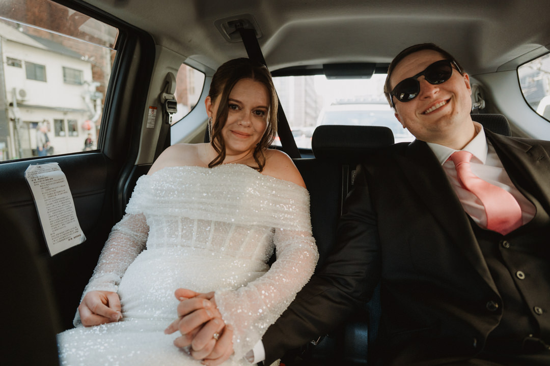 The couple drives to Kyoto city, Kyoto Garden Elopement