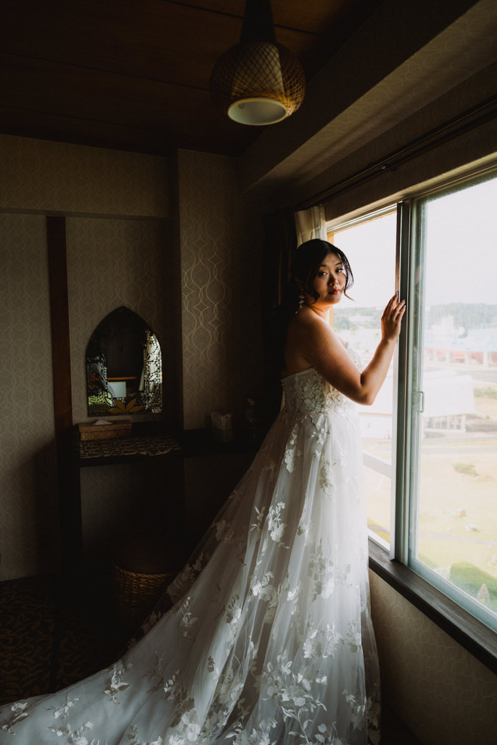 The bride gets ready at the accommodation Nachi fall elopement